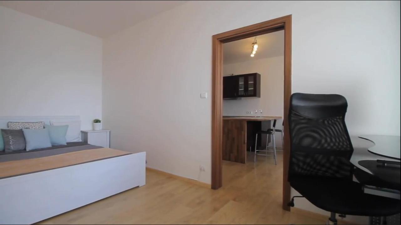 Apartment Julie Praha Bagian luar foto